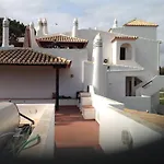Solar Do Golfe - *
